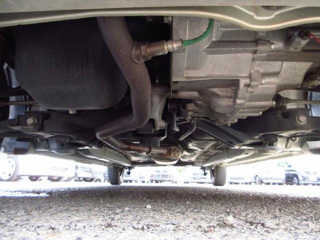 プレオ Ｆ　雹害車　５速マニュアル　純正デッキ　ＣＤ　キーレスキー　予備キー　電格ミラー　ドアバイザー　プライバシーガラス　イモビライザー　タイミングチェーン　取り扱い説明書（13枚目）