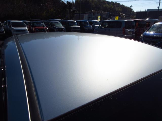 フィットハイブリッド Ｆパッケージ　ナビ　フルセグ　ＣＤ　ＤＶＤ　ＨＤＭＩ　ＵＳＢ　ビルトインＥＴＣ　Ｂカメラ　スマートキー　アイドリングストップ　ＥＣＯＮ　ステアリモコン　オートエアコン　プッシュスタート　ドアバイザー　保証書（11枚目）