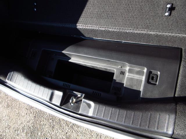 フィットハイブリッド Ｆパッケージ　ナビ　フルセグ　ＣＤ　ＤＶＤ　ＨＤＭＩ　ＵＳＢ　ビルトインＥＴＣ　Ｂカメラ　スマートキー　アイドリングストップ　ＥＣＯＮ　ステアリモコン　オートエアコン　プッシュスタート　ドアバイザー　保証書（32枚目）