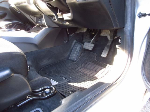 フィットハイブリッド Ｆパッケージ　ナビ　フルセグ　ＣＤ　ＤＶＤ　ＨＤＭＩ　ＵＳＢ　ビルトインＥＴＣ　Ｂカメラ　スマートキー　アイドリングストップ　ＥＣＯＮ　ステアリモコン　オートエアコン　プッシュスタート　ドアバイザー　保証書（48枚目）