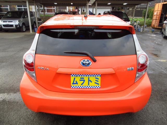 アクア Ｓ　ナビ　フルセグ　ブルートゥース　ＥＴＣ　Ｂカメラ　前後ドラレコ　社外アルミ　リアスポイラー　オートライト　オートエアコン　スマートキー　前席シートヒーター　ナノイー　ドアバイザー　プライバシーガラス（7枚目）