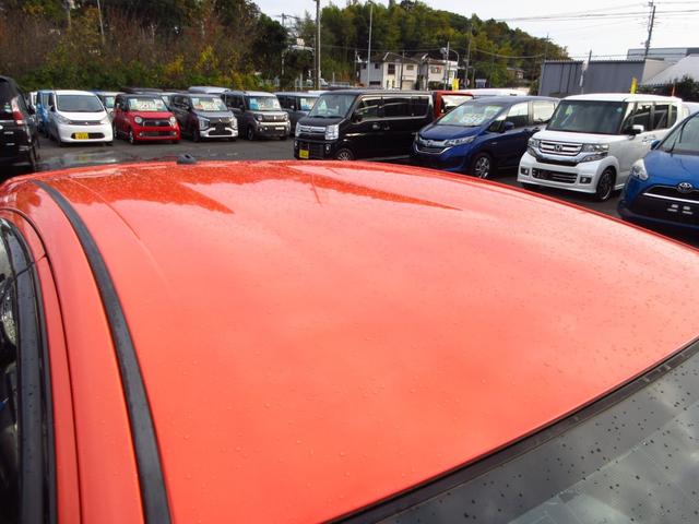 アクア Ｓ　ナビ　フルセグ　ブルートゥース　ＥＴＣ　Ｂカメラ　前後ドラレコ　社外アルミ　リアスポイラー　オートライト　オートエアコン　スマートキー　前席シートヒーター　ナノイー　ドアバイザー　プライバシーガラス（11枚目）