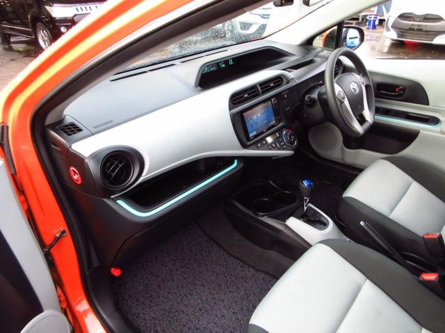 アクア Ｓ　ナビ　フルセグ　ブルートゥース　ＥＴＣ　Ｂカメラ　前後ドラレコ　社外アルミ　リアスポイラー　オートライト　オートエアコン　スマートキー　前席シートヒーター　ナノイー　ドアバイザー　プライバシーガラス（27枚目）