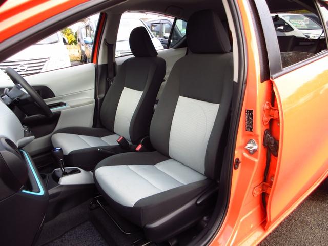 アクア Ｓ　ナビ　フルセグ　ブルートゥース　ＥＴＣ　Ｂカメラ　前後ドラレコ　社外アルミ　リアスポイラー　オートライト　オートエアコン　スマートキー　前席シートヒーター　ナノイー　ドアバイザー　プライバシーガラス（28枚目）