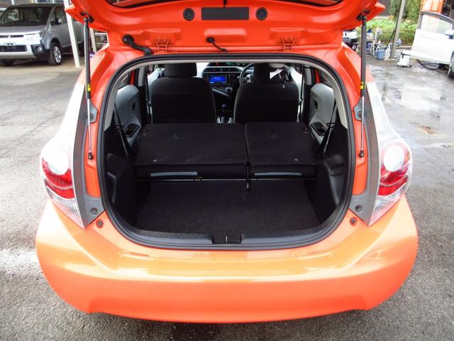 アクア Ｓ　ナビ　フルセグ　ブルートゥース　ＥＴＣ　Ｂカメラ　前後ドラレコ　社外アルミ　リアスポイラー　オートライト　オートエアコン　スマートキー　前席シートヒーター　ナノイー　ドアバイザー　プライバシーガラス（32枚目）