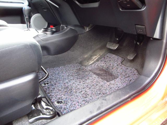 アクア Ｓ　ナビ　フルセグ　ブルートゥース　ＥＴＣ　Ｂカメラ　前後ドラレコ　社外アルミ　リアスポイラー　オートライト　オートエアコン　スマートキー　前席シートヒーター　ナノイー　ドアバイザー　プライバシーガラス（48枚目）