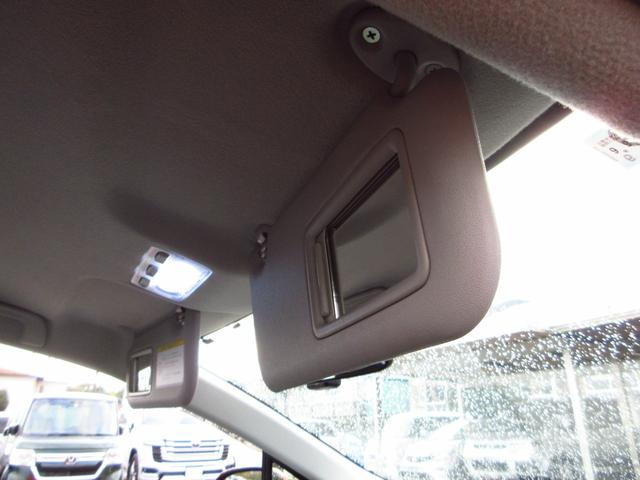 アクア Ｓ　ナビ　フルセグ　ブルートゥース　ＥＴＣ　Ｂカメラ　前後ドラレコ　社外アルミ　リアスポイラー　オートライト　オートエアコン　スマートキー　前席シートヒーター　ナノイー　ドアバイザー　プライバシーガラス（51枚目）