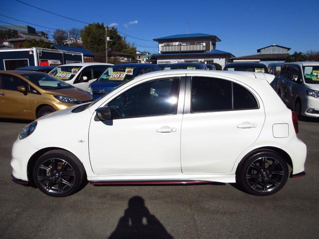 マーチ ニスモ　Ｓ　５速マニュアル　ニスモシート２脚　純正エアロ　純正アルミ　オートライト　インテリキー　社外デッキ　ＣＤ　ＡＵＸ　ＵＳＢ　ＥＴＣ　オートエアコン　オート電格ミラー　プライバシーガラス（7枚目）