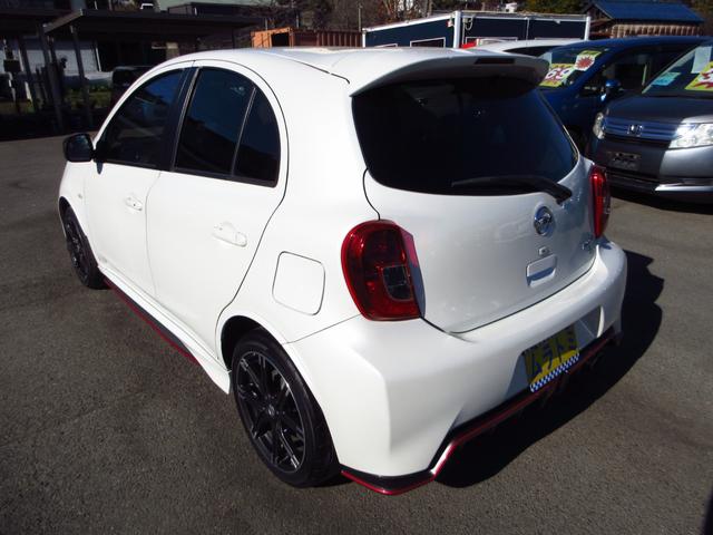 マーチ ニスモ　Ｓ　５速マニュアル　ニスモシート２脚　純正エアロ　純正アルミ　オートライト　インテリキー　社外デッキ　ＣＤ　ＡＵＸ　ＵＳＢ　ＥＴＣ　オートエアコン　オート電格ミラー　プライバシーガラス（18枚目）
