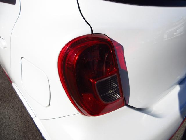 マーチ ニスモ　Ｓ　５速マニュアル　ニスモシート２脚　純正エアロ　純正アルミ　オートライト　インテリキー　社外デッキ　ＣＤ　ＡＵＸ　ＵＳＢ　ＥＴＣ　オートエアコン　オート電格ミラー　プライバシーガラス（30枚目）