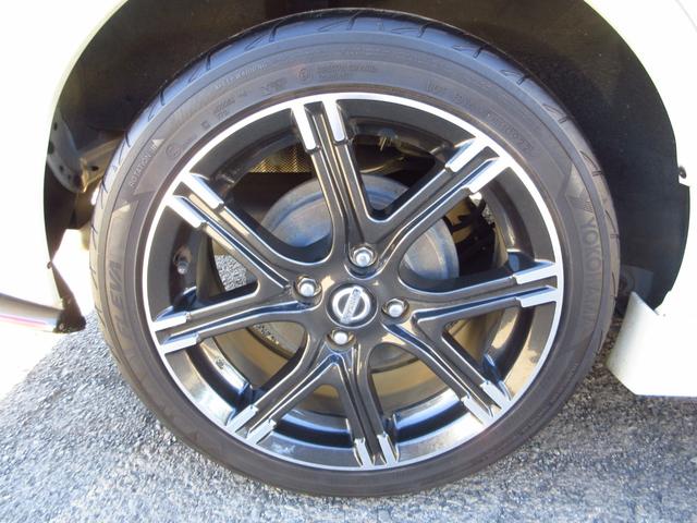 マーチ ニスモ　Ｓ　５速マニュアル　ニスモシート２脚　純正エアロ　純正アルミ　オートライト　インテリキー　社外デッキ　ＣＤ　ＡＵＸ　ＵＳＢ　ＥＴＣ　オートエアコン　オート電格ミラー　プライバシーガラス（31枚目）