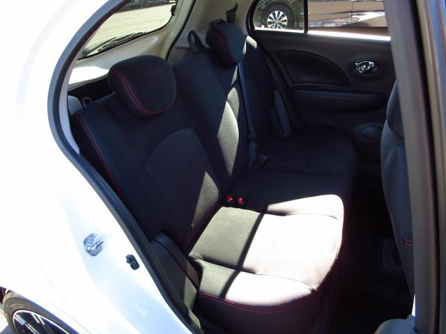 マーチ ニスモ　Ｓ　５速マニュアル　ニスモシート２脚　純正エアロ　純正アルミ　オートライト　インテリキー　社外デッキ　ＣＤ　ＡＵＸ　ＵＳＢ　ＥＴＣ　オートエアコン　オート電格ミラー　プライバシーガラス（34枚目）