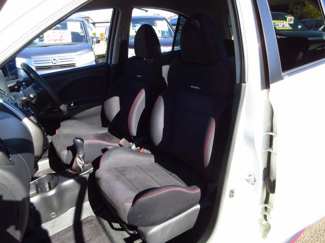 マーチ ニスモ　Ｓ　５速マニュアル　ニスモシート２脚　純正エアロ　純正アルミ　オートライト　インテリキー　社外デッキ　ＣＤ　ＡＵＸ　ＵＳＢ　ＥＴＣ　オートエアコン　オート電格ミラー　プライバシーガラス（36枚目）