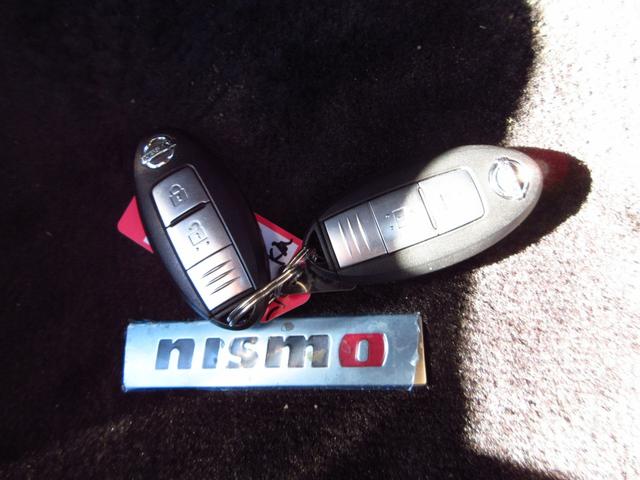 マーチ ニスモ　Ｓ　５速マニュアル　ニスモシート２脚　純正エアロ　純正アルミ　オートライト　インテリキー　社外デッキ　ＣＤ　ＡＵＸ　ＵＳＢ　ＥＴＣ　オートエアコン　オート電格ミラー　プライバシーガラス（64枚目）