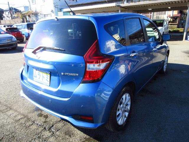 ノート e-パワー X 雹害車 ナビ フルセグ ETC アラウンドビューカメラ フロントドラレコ スマートルームミラー 衝突軽減ブレーキ LEDオートライト フォグ 前後ソナー インテリキー アイストップ 保証書(7枚目)