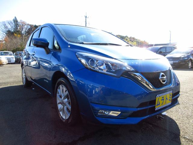 ノート e-パワー X 雹害車 ナビ フルセグ ETC アラウンドビューカメラ フロントドラレコ スマートルームミラー 衝突軽減ブレーキ LEDオートライト フォグ 前後ソナー インテリキー アイストップ 保証書(8枚目)