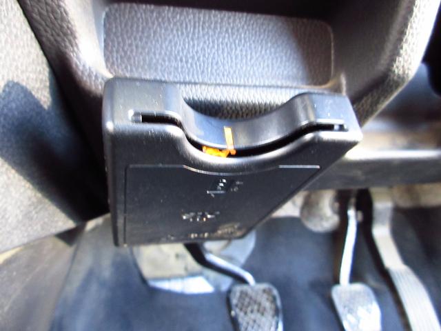 フィット 13G・Fパッケージ 5速マニュアル ナビ ブルートゥース ETC Bカメラ 前後ドライブレコーダー スマートキー アイストップ 社外アルミ CTBA ドアバイザー プライバシーガラス カーテンエアバッグ 保証書(50枚目)