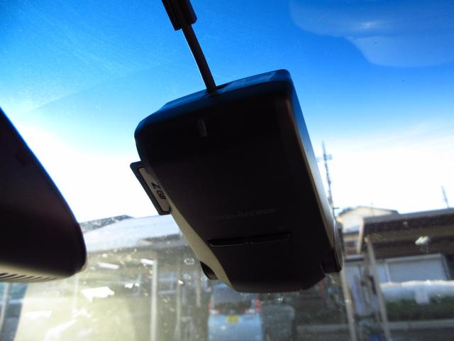 N-WGN G・Aパッケージ 雹害車 ナビ テレビ ブルートゥース Bカメラ フロントドライブレコーダー CTBA アイドリングストップ スマートキー オートエアコン カーテンエアバッグ HIDオートライト 取説 保証書(18枚目)