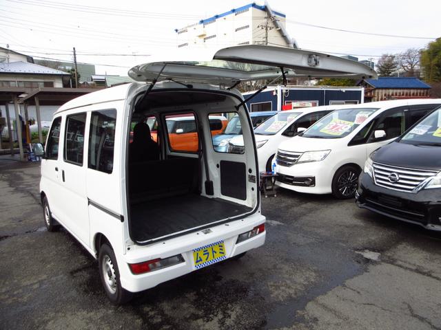 ハイゼットカーゴ スペシャルＳＡＩＩＩ　レンタカーアップ　ハイルーフ　スマートアシスト　ナビ　フルセグ　ブルートゥース　ＥＴＣ　ドラレコ　ルーフコンソール　アイドリングストップ　ＬＥＤオートライト　タイミングチェーン　取説　保証書（15枚目）