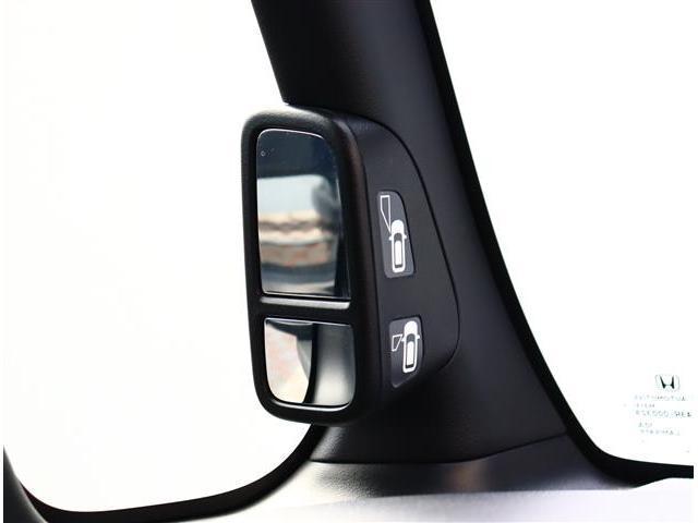 G・Lターボホンダセンシング 純正メモリーナビ フルセグ DVD再生 ブルートゥース バックカメラ ETC スマートキー ハーフレザー LED シーケンシャルウインカー 両電動スライド ドラレコ ホンダセンシング 記録簿(28枚目)