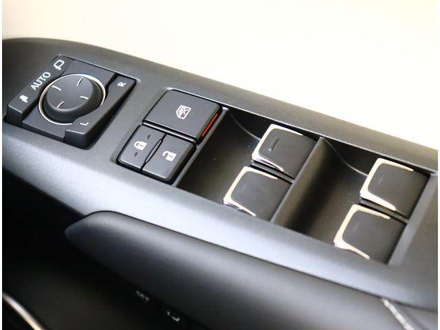 NX300h バージョンL サンルーフ モデリスタエアロ 3眼LED シーケンシャルウインカー マークレビンソン パノラミックビュー 純正ナビ BSM AC100V 白革エアシート 電動リアゲート リアシートヒーター 18AW(44枚目)