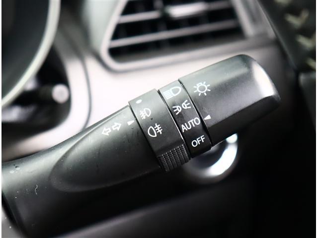 RS 純正オプション8型ナビ フルセグ バックカメラ スズキセーフティサポート レーダークルーズ シートヒーター LEDライト オートライト スマートキー ETC 16AW 5速マニュアル 記録簿(14枚目)
