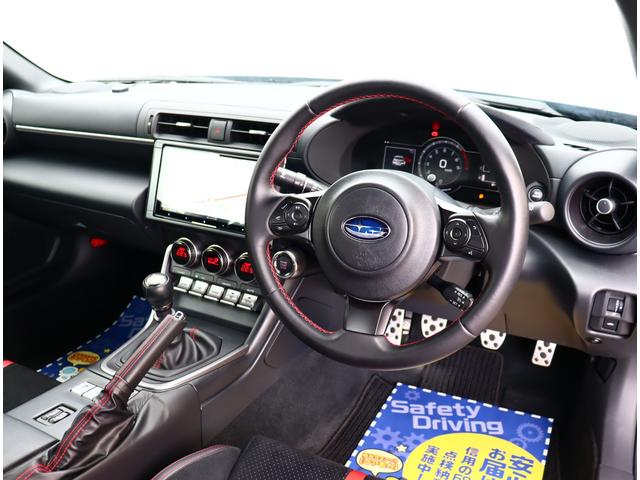 ＢＲＺ Ｓ　ワンオーナー　ＬＥＤアクセサリーライナー　純正９型ナビ　フルセグ　ブルートゥース　バックカメラ　ＳＲＶＤ　ＳＲＨ　クルーズコントロール　シートヒーター　ハーフレザー　１８ＡＷ　オートエアコン　ＬＥＤ（7枚目）