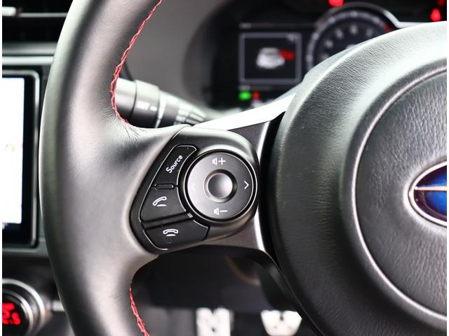 ＢＲＺ Ｓ　ワンオーナー　ＬＥＤアクセサリーライナー　純正９型ナビ　フルセグ　ブルートゥース　バックカメラ　ＳＲＶＤ　ＳＲＨ　クルーズコントロール　シートヒーター　ハーフレザー　１８ＡＷ　オートエアコン　ＬＥＤ（12枚目）