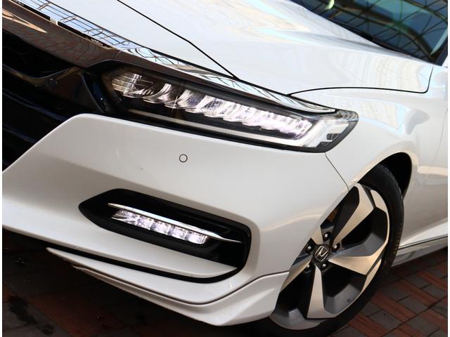 アコード EX モデューロエアロ 本革シート サンルーフ 純正ナビ フルセグTV バックカメラ ETC BSI HUD LEDライト 後席シートヒーター アダプティブクルーズ ワイヤレス充電 コーナーセンサー(14枚目)