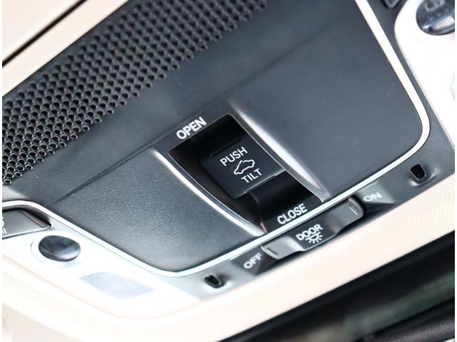 アコード EX モデューロエアロ 本革シート サンルーフ 純正ナビ フルセグTV バックカメラ ETC BSI HUD LEDライト 後席シートヒーター アダプティブクルーズ ワイヤレス充電 コーナーセンサー(30枚目)