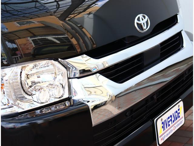 ハイエースワゴン ＧＬ　登録済未使用車　デジタルインナーミラー　パノラミックビューモニター　Ｔコネクトナビ　ＥＴＣ２．０　ＬＥＤ　プリクラッシュセーフティ　イージークローザー付き電動スライド　フロアマット　ドアバイザー（17枚目）