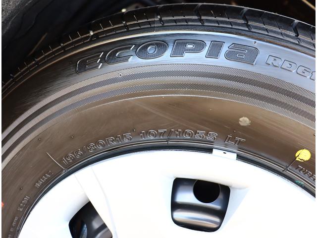 ハイエースワゴン ＧＬ　登録済未使用車　デジタルインナーミラー　パノラミックビューモニター　Ｔコネクトナビ　ＥＴＣ２．０　ＬＥＤ　プリクラッシュセーフティ　イージークローザー付き電動スライド　フロアマット　ドアバイザー（24枚目）