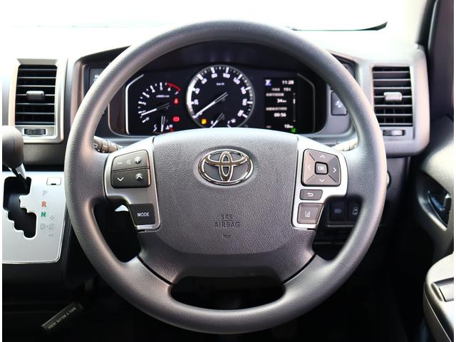 ハイエースワゴン ＧＬ　登録済未使用車　デジタルインナーミラー　パノラミックビューモニター　Ｔコネクトナビ　ＥＴＣ２．０　ＬＥＤ　プリクラッシュセーフティ　イージークローザー付き電動スライド　フロアマット　ドアバイザー（31枚目）
