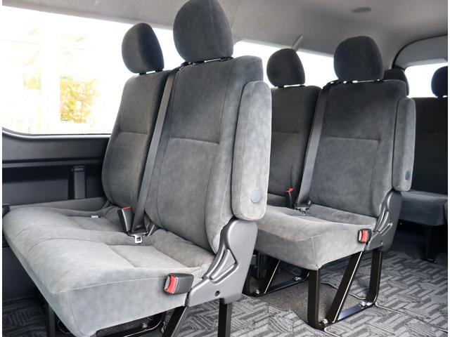 ハイエースワゴン ＧＬ　登録済未使用車　デジタルインナーミラー　パノラミックビューモニター　Ｔコネクトナビ　ＥＴＣ２．０　ＬＥＤ　プリクラッシュセーフティ　イージークローザー付き電動スライド　フロアマット　ドアバイザー（50枚目）