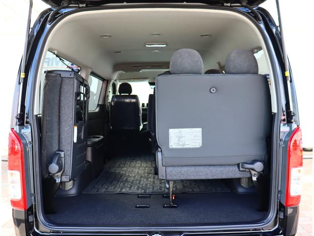 ハイエースワゴン ＧＬ　登録済未使用車　デジタルインナーミラー　パノラミックビューモニター　Ｔコネクトナビ　ＥＴＣ２．０　ＬＥＤ　プリクラッシュセーフティ　イージークローザー付き電動スライド　フロアマット　ドアバイザー（54枚目）