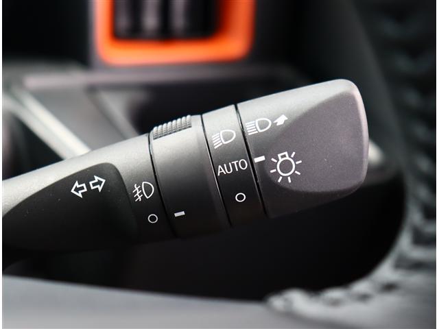 タント ファンクロスターボリミテッド 禁煙車 記録簿 登録/届出済未使用車 衝突被害軽減システム ナビ&TV 両側電動スライド(18枚目)