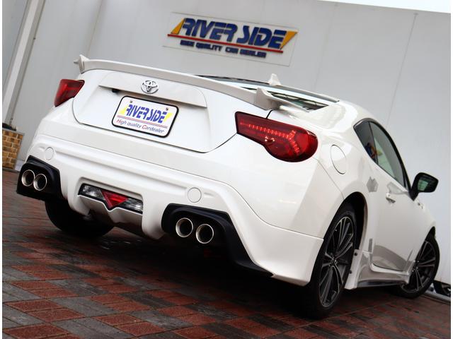 86 GT TRDフルエアロ TRD4本出しマフラー TOM‘Sテールランプ リアスポイラー ドライブレコーダー 純正メモリーナビ バックカメラ ブルートゥース ETC HIDライト 17AW スペアタイヤ(46枚目)