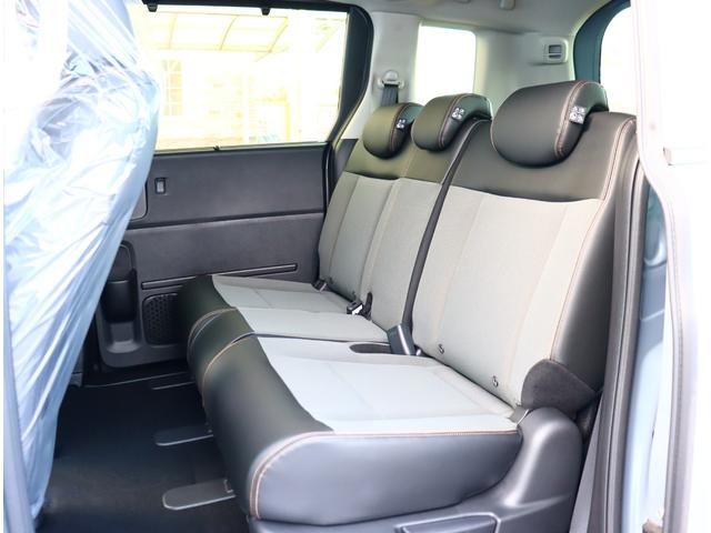 フリード ｅ：ＨＥＶクロスター　登録済未使用車　１１．４型ホンダコネクトナビ　フルセグ　ＤＶＤ　バックカメラ　ナビ＆ＴＶ　両側電動スライド　コーナーセンサー　ＢＳＩ　アダプティブクルーズ　ＬＥＤ　シートヒーター　オートエアコン（40枚目）