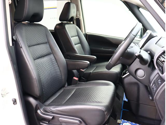 NISSAN SERENA E-POWER HIGHWAY STAR V