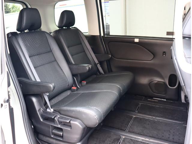 NISSAN SERENA E-POWER HIGHWAY STAR V