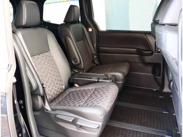 ヴォクシー Ｓ－Ｚ　メーカーオプションナビ１０．５型ナビ　フルセグＴＶ　バックカメラ　ＨＤＭＩ　ＤＶＤデッキ　ＥＴＣ２．０　３眼ＬＥＤ　前後ドラレコ　セーフティセンス　シートヒーター　ＧＲフロントエアロ　１７アルミ（33枚目）