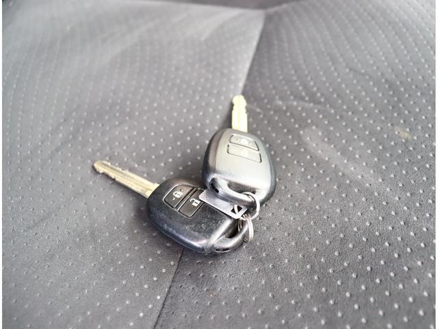 ハイエースバン ロングDX GLパッケージ キャンピング FOCS Dsコンパクト フジカーズ製 ナビTVバックカメラ ETC2.0 前後ドラレコ フリップダウンモニター 冷蔵庫 ベットキット 電子レンジ シンク 給排水タンク FFヒーター(24枚目)