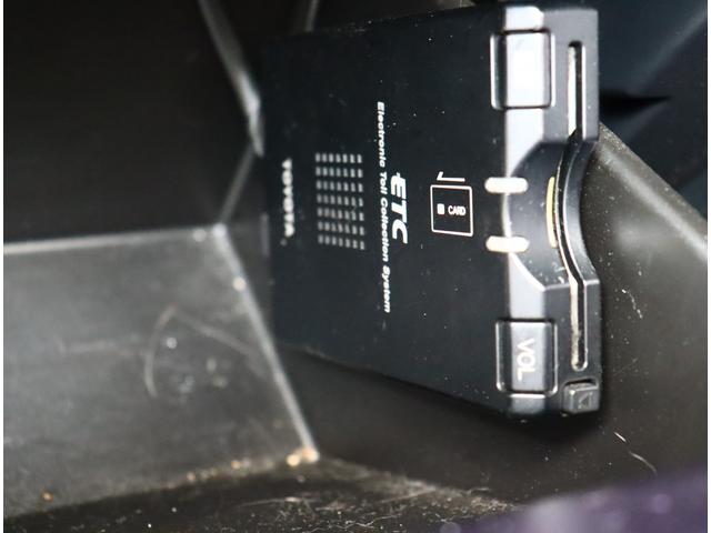 ８６ ＧＴリミテッド　モデリスタフルエアロ　後期型　６速マニュアル車　リアスポ　シートヒーター　コンビレザーシート（10枚目）