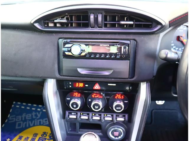 ８６ ＧＴリミテッド　モデリスタフルエアロ　後期型　６速マニュアル車　リアスポ　シートヒーター　コンビレザーシート（12枚目）