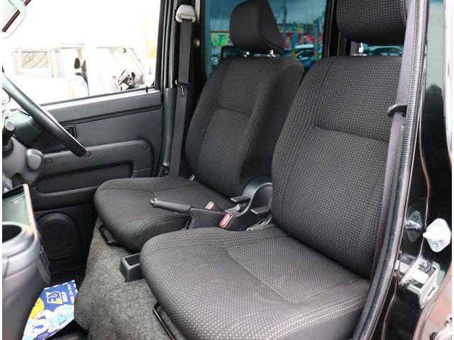 ハイゼットカーゴ クルーズＳＡＩＩＩ　ビジネスパック　ＥＴＣ　キーレス　衝突軽減ブレーキ　オートハイビーム　クリアランスソナー　オーバーヘッドコンソール　ＬＥＤヘッド　社外アルミ（22枚目）
