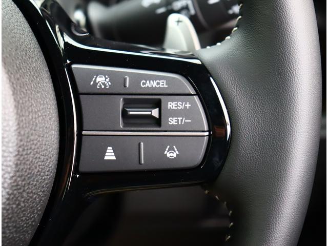 Ｎ－ＢＯＸカスタム ターボコーディネートスタイル　届出済未使用車　９インチホンダコネクトナビ　フルセグＴＶ　ＤＶＤ再生　専用シート　シートヒーター　本革巻ステアリング　バックカメラ　カープレイ対応　コーナーセンサー　踏み間違い軽減　レーダークルーズ（18枚目）