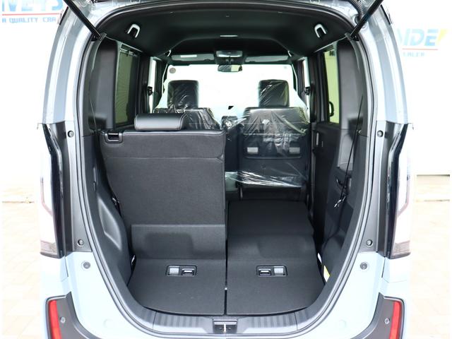 Ｎ－ＢＯＸカスタム ターボコーディネートスタイル　届出済未使用車　９インチホンダコネクトナビ　フルセグＴＶ　ＤＶＤ再生　専用シート　シートヒーター　本革巻ステアリング　バックカメラ　カープレイ対応　コーナーセンサー　踏み間違い軽減　レーダークルーズ（38枚目）