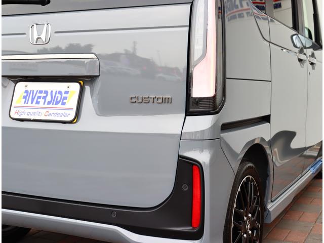 Ｎ－ＢＯＸカスタム ターボコーディネートスタイル　届出済未使用車　９インチホンダコネクトナビ　フルセグＴＶ　ＤＶＤ再生　専用シート　シートヒーター　本革巻ステアリング　バックカメラ　カープレイ対応　コーナーセンサー　踏み間違い軽減　レーダークルーズ（45枚目）