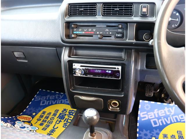 ハイゼットトラック EXT 全塗装済み 3方開き 4WD エアコン CDステレオ(9枚目)