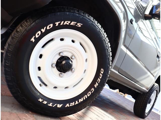 ジムニー 　シーエルリンクパーツ　フロントグリル　１インチアップサス　１６ＡＷ　シートカバー　ロッソモデロマフラー　社外テールランプ　８インチナビ　バックカメラ　ＥＴＣ　フルセグＴＶ　リアスピーカー　前後ドラレコ（20枚目）